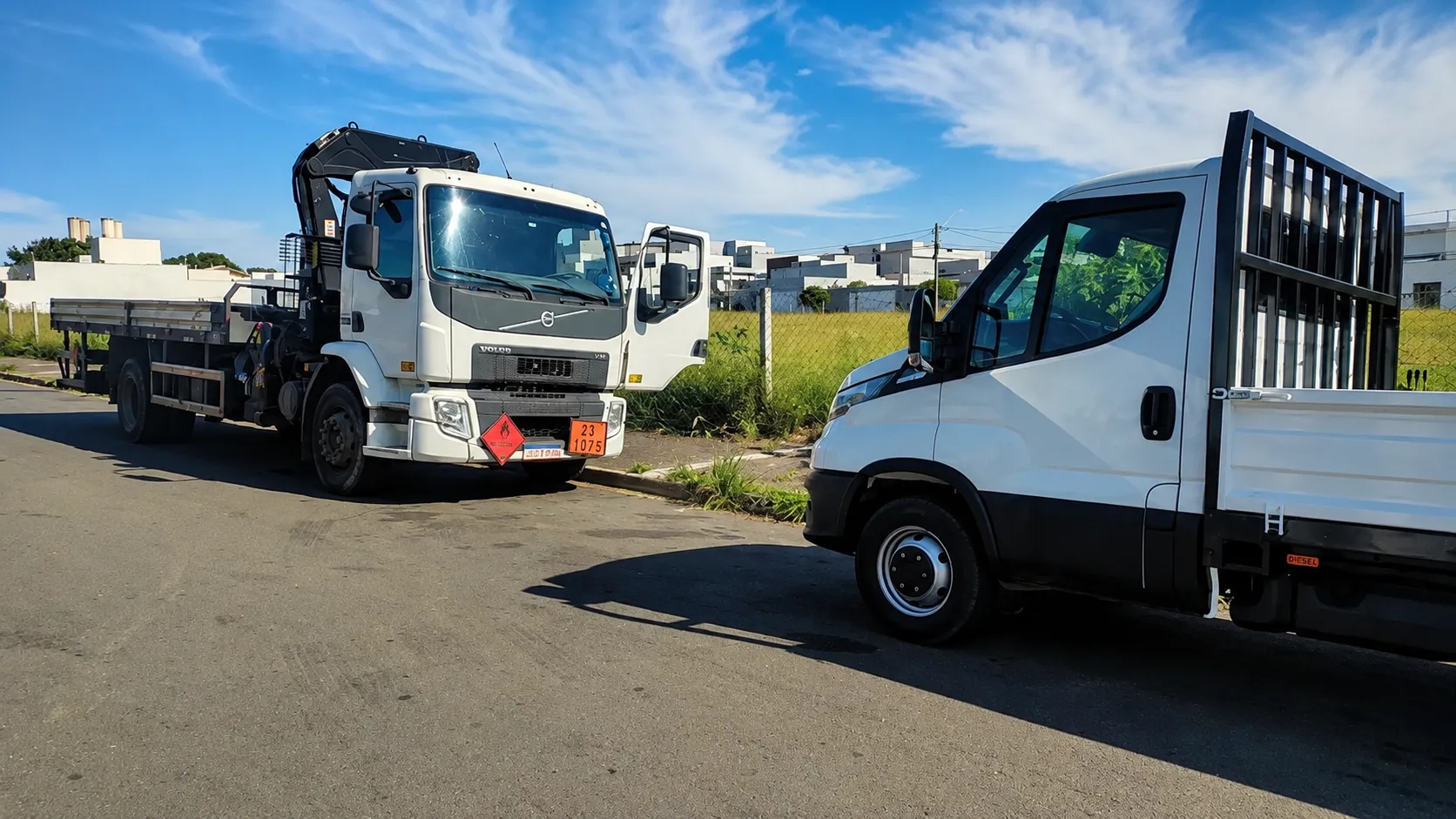 Garagem da Frota Zulos com veículos operacionais